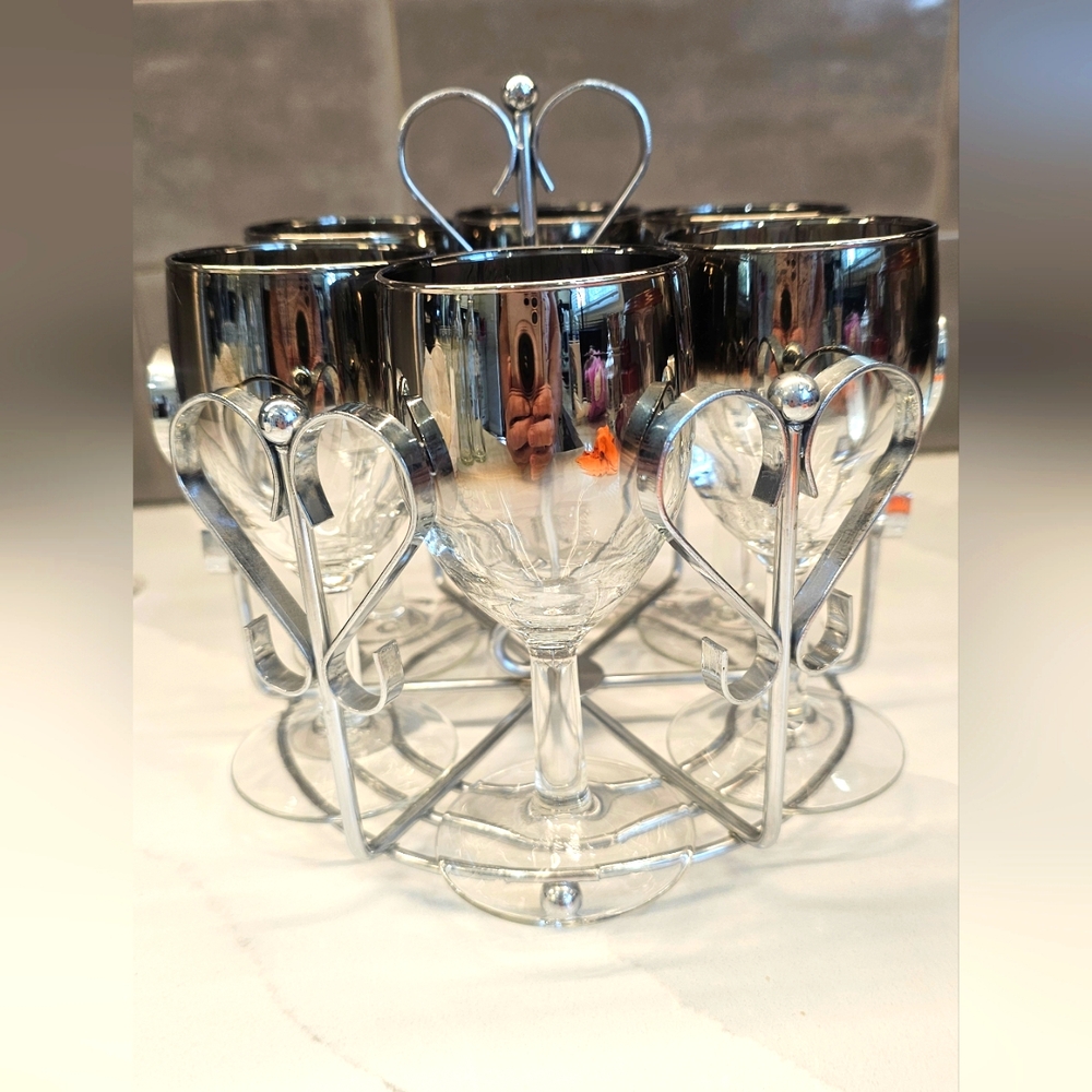 MCM Vitreon Queen’s Lusterware Silver Ombre 6-Piece Stemware Set Round